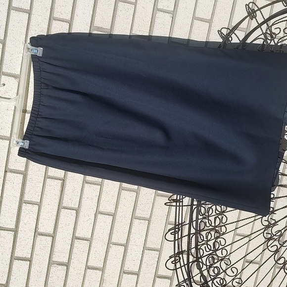 Dresses & Skirts - Navy Skirt